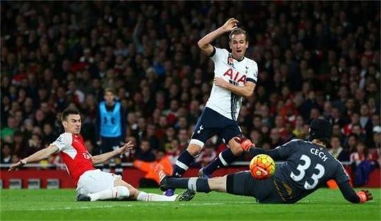 在一个充满 在一个充满